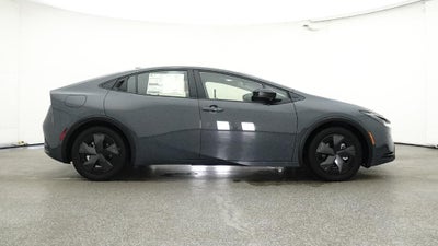 2025 Toyota Prius Plug-in Hybrid SE