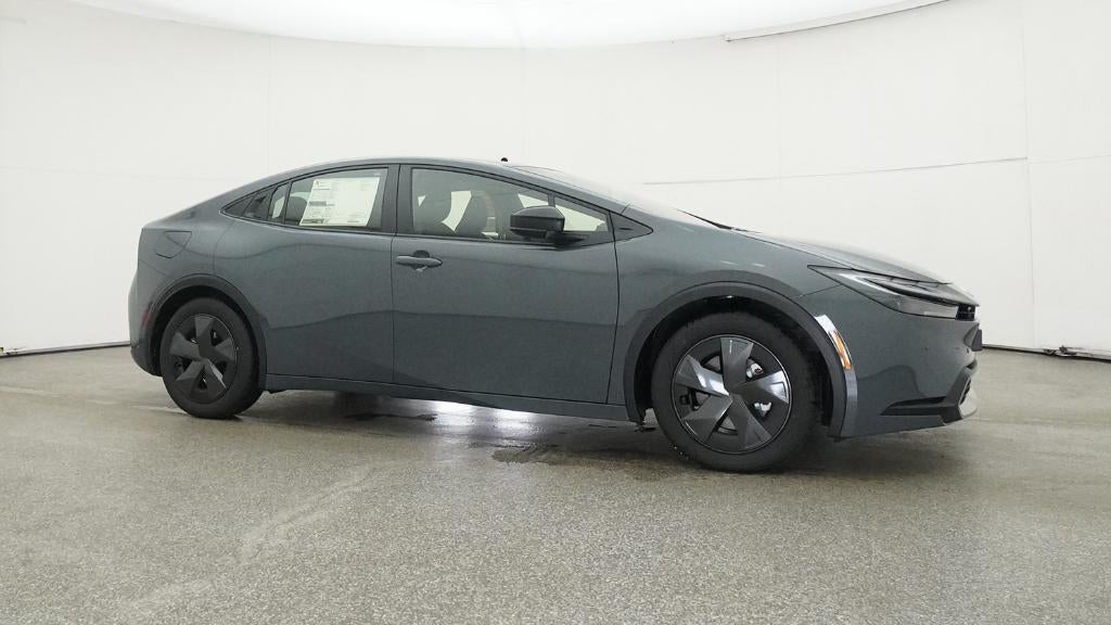 2025 Toyota Prius Plug-in Hybrid SE