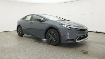 2025 Toyota Prius Plug-in Hybrid SE