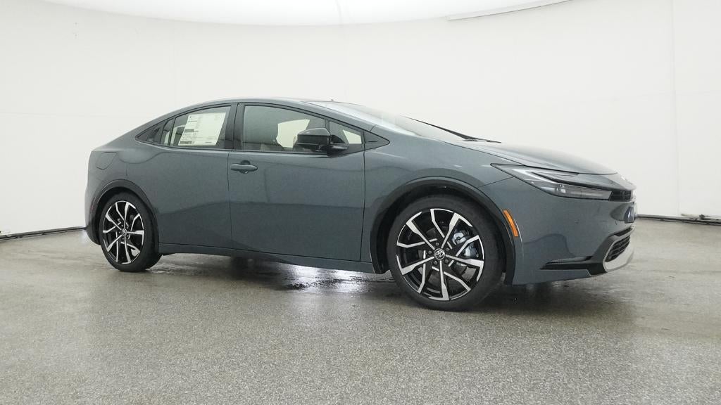 2026 Toyota Prius Plug-in Hybrid XSE