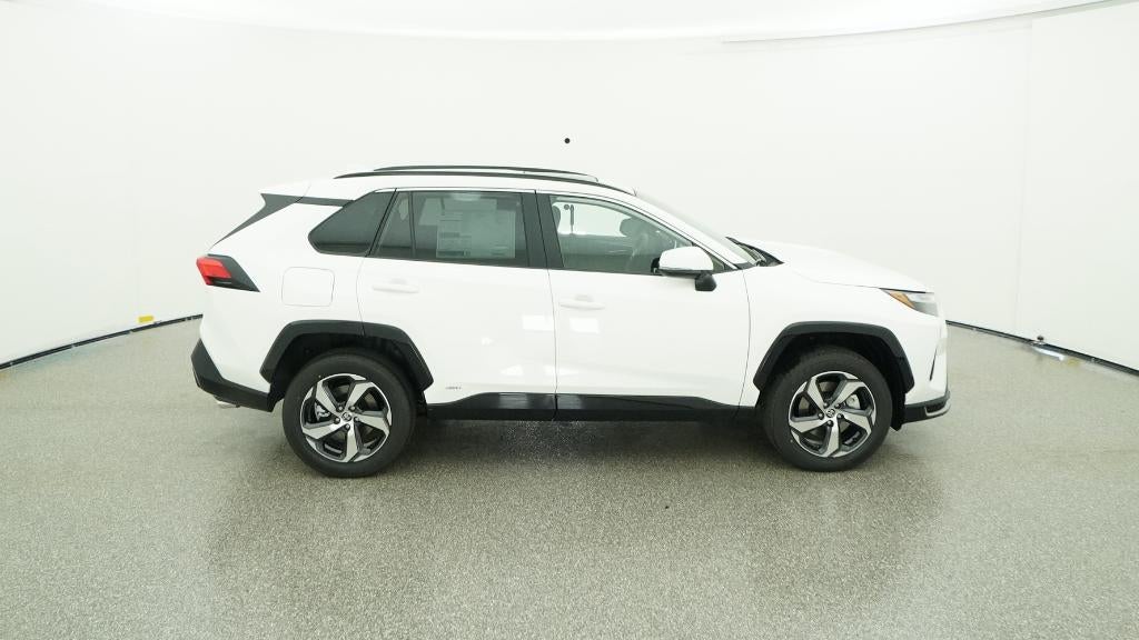 2025 Toyota RAV4 Plug-in Hybrid SE