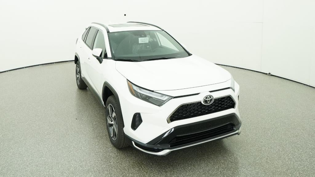 2025 Toyota RAV4 Plug-in Hybrid SE
