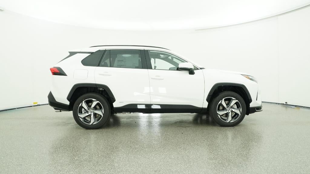 2025 Toyota RAV4 Plug-in Hybrid SE