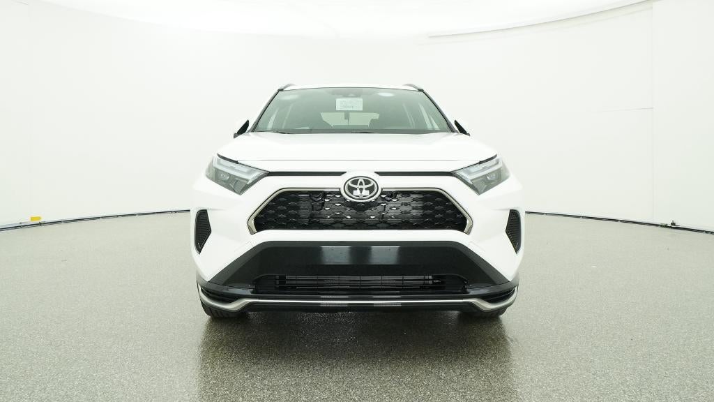 2025 Toyota RAV4 Plug-in Hybrid SE