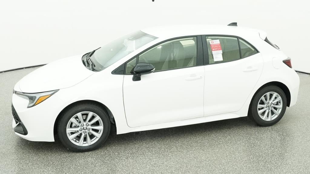 2026 Toyota Corolla Hatchback SE