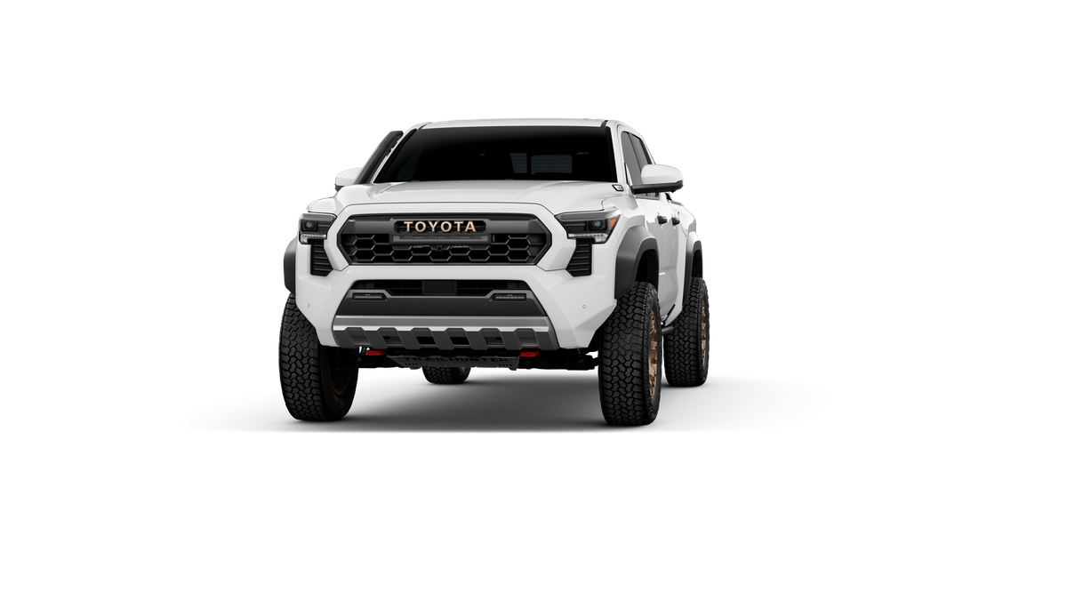 2026 Toyota Tacoma i-FORCE MAX Tacoma Trailhunter