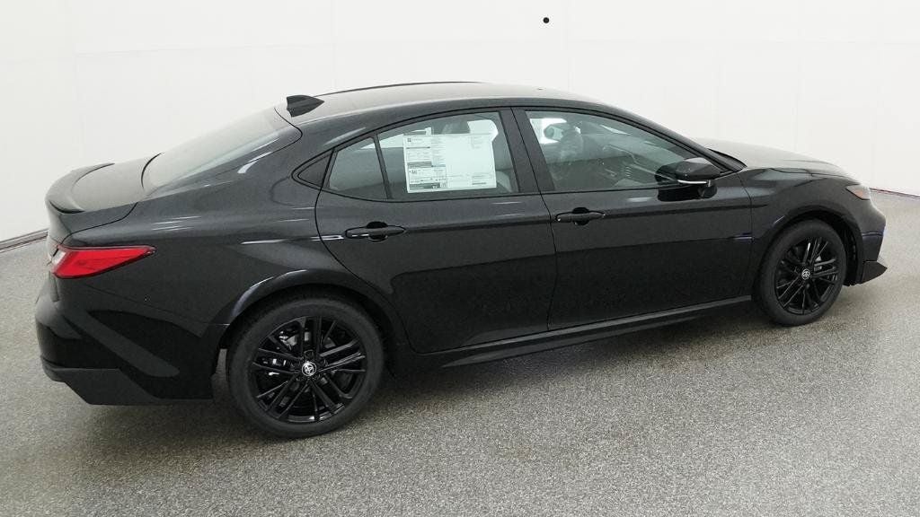 2026 Toyota Camry SE AWD