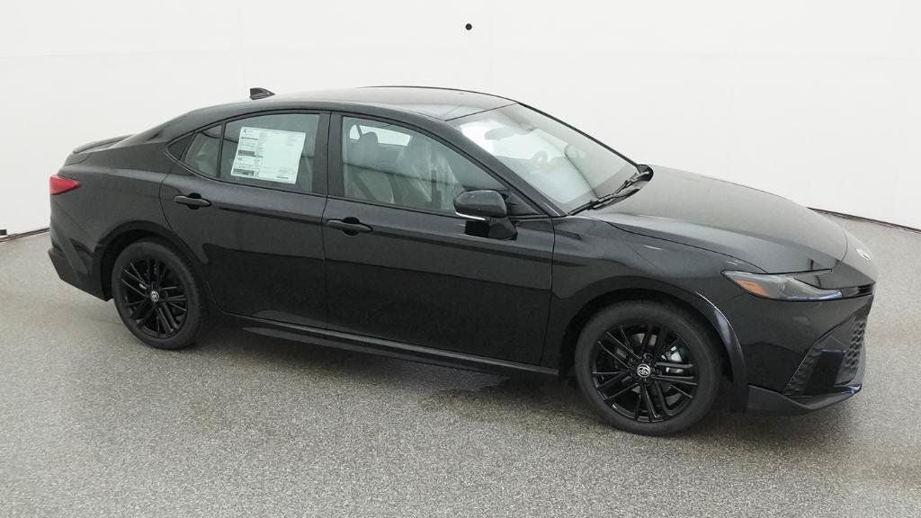 2026 Toyota Camry SE AWD