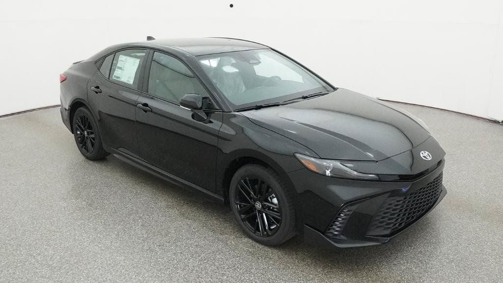 2026 Toyota Camry SE AWD