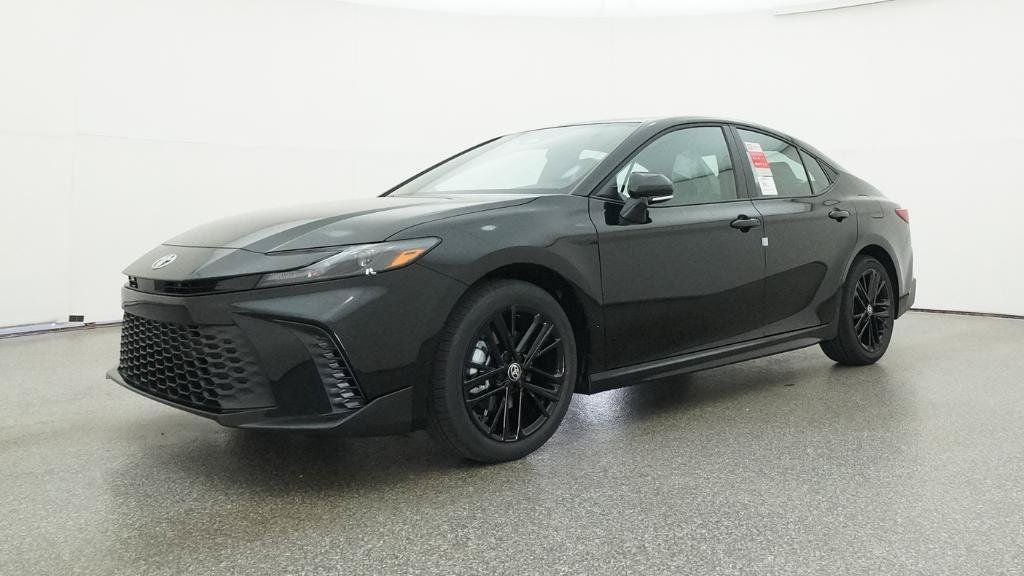 2026 Toyota Camry SE AWD