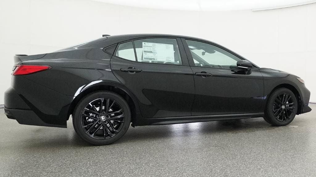 2026 Toyota Camry SE AWD