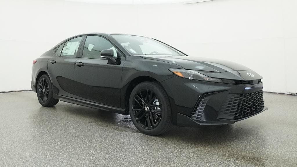 2026 Toyota Camry SE AWD
