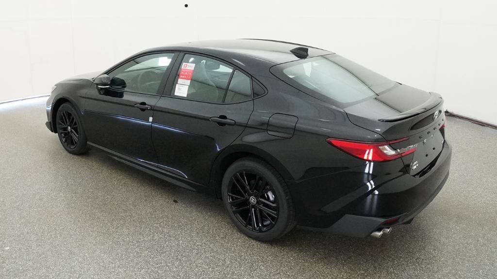 2026 Toyota Camry SE AWD