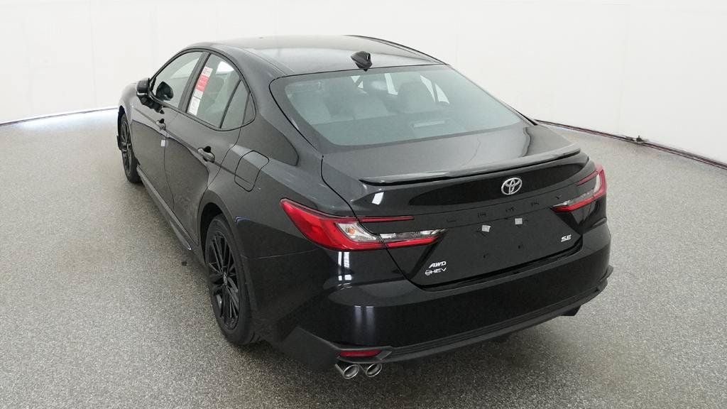 2026 Toyota Camry SE AWD
