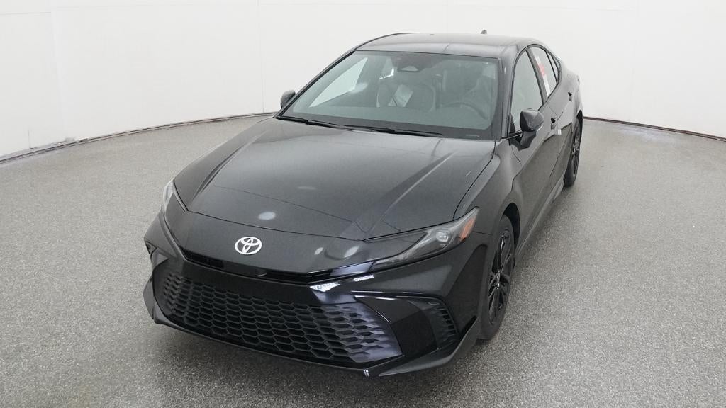 2026 Toyota Camry SE AWD