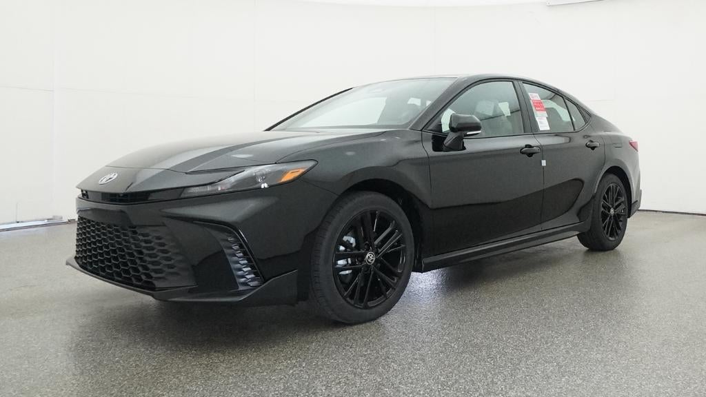 2026 Toyota Camry SE AWD