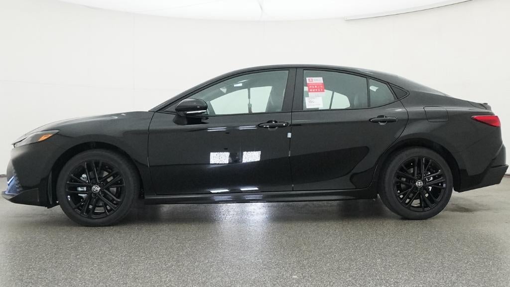 2026 Toyota Camry SE AWD
