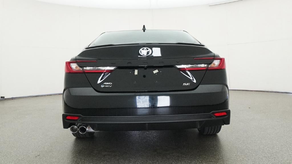 2026 Toyota Camry SE AWD