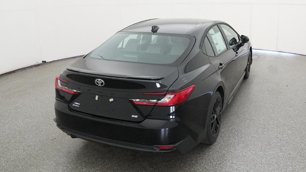 2026 Toyota Camry SE AWD