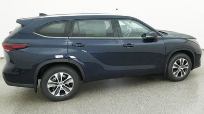 2026 Toyota Highlander XLE