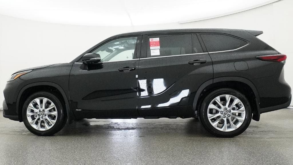 2026 Toyota Highlander Hybrid Limited