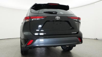2026 Toyota Highlander Hybrid Limited