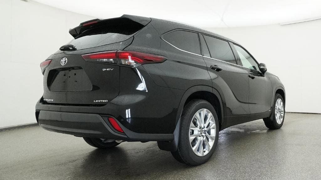 2026 Toyota Highlander Hybrid Limited
