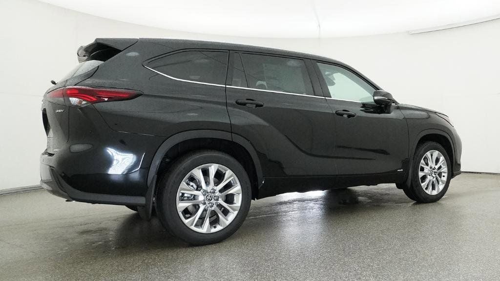 2026 Toyota Highlander Hybrid Limited