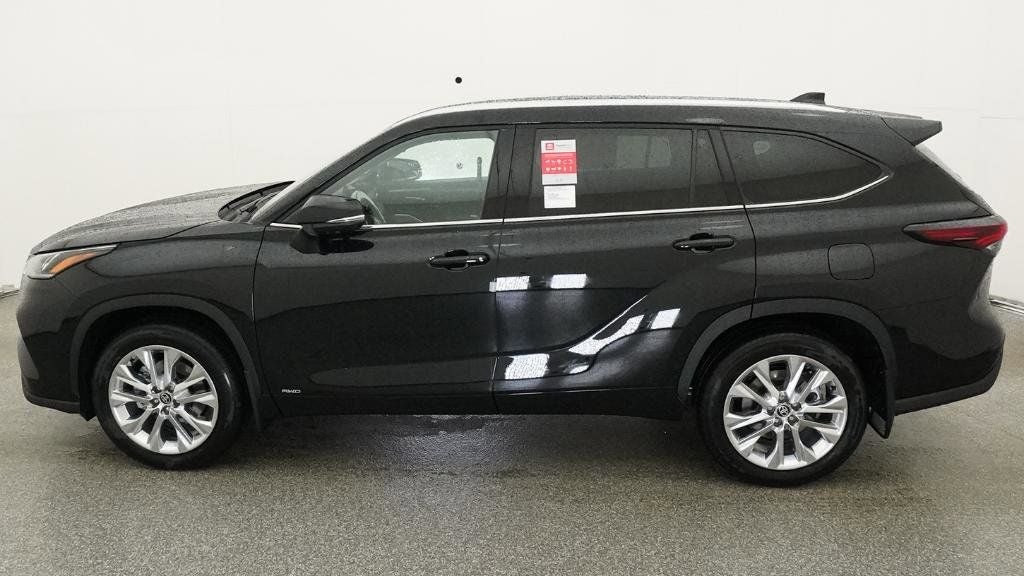 2026 Toyota Highlander Hybrid Limited