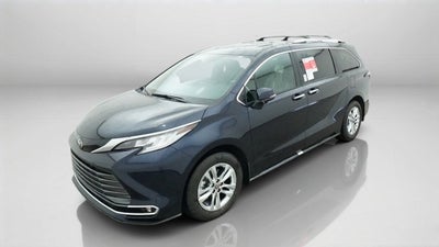 2026 Toyota Sienna Limited