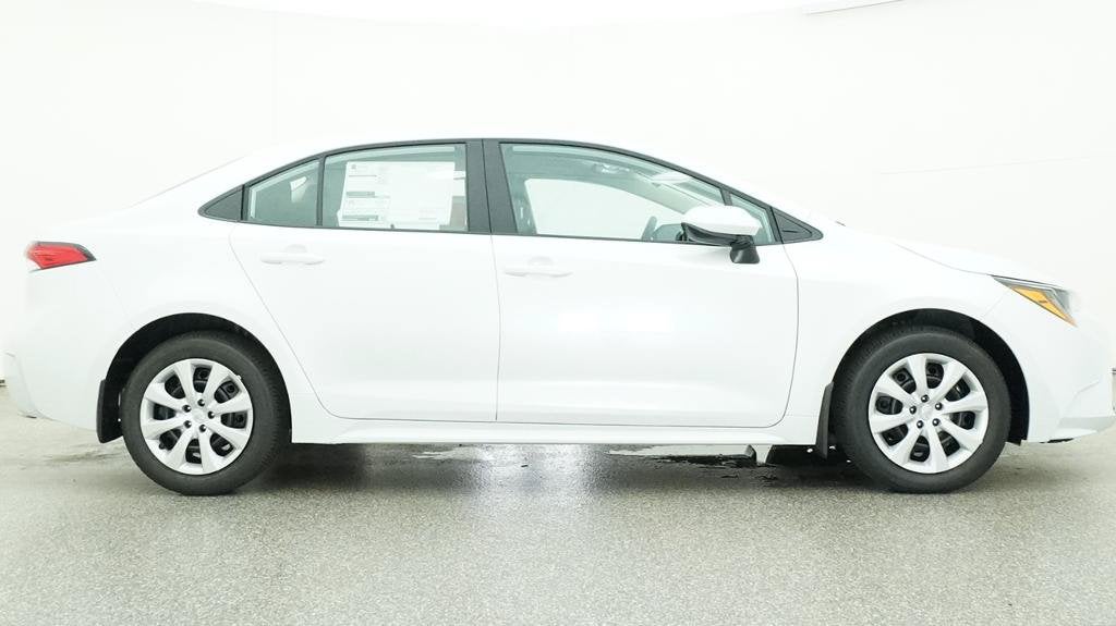 2027 Toyota Corolla LE