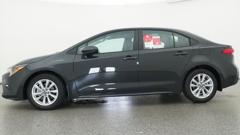 2027 Toyota Corolla LE