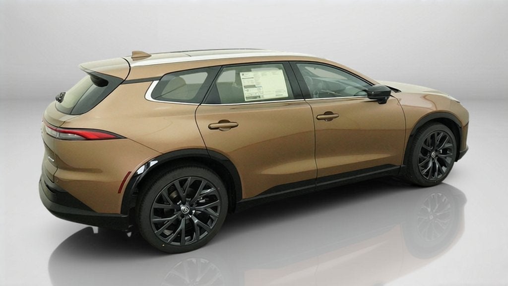 2026 Toyota Toyota Crown Signia Limited