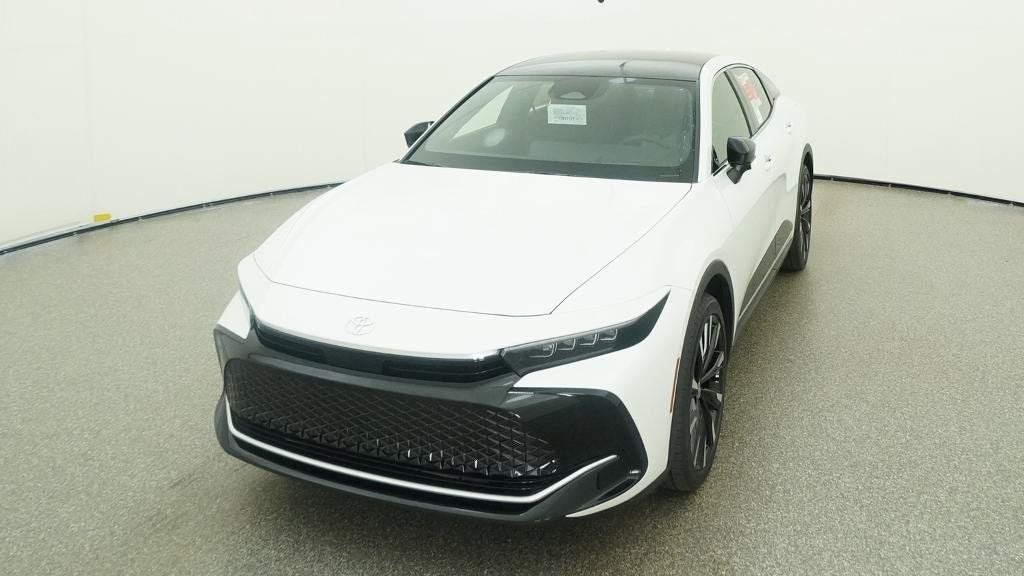 2026 Toyota Toyota Crown Platinum
