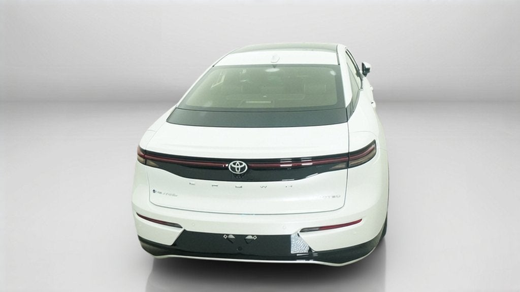 2027 Toyota Toyota Crown Limited