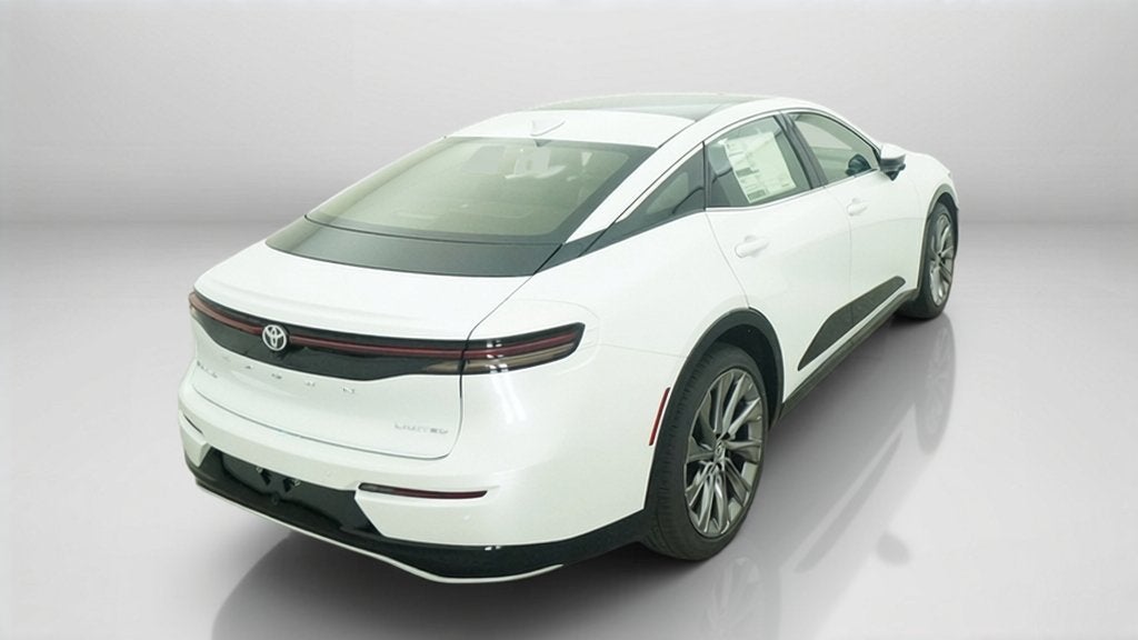 2027 Toyota Toyota Crown Limited