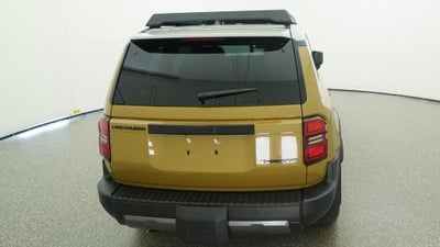 2027 Toyota Land Cruiser Base