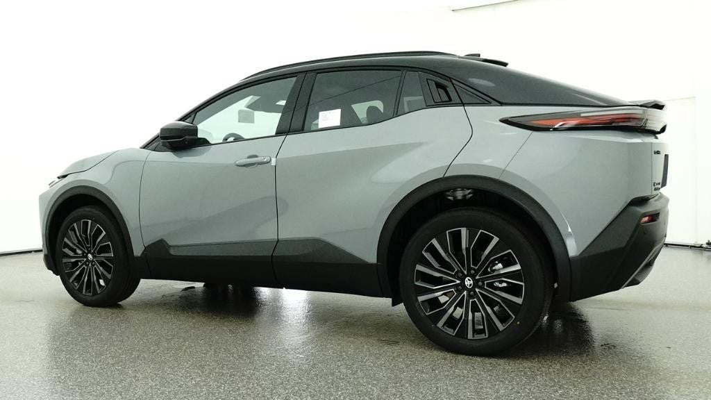 2026 Toyota C-HR XSE