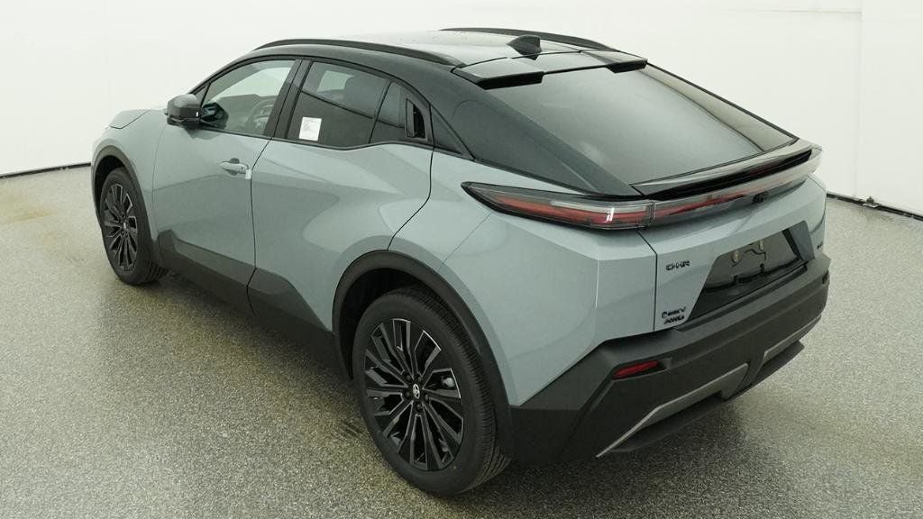 2026 Toyota C-HR XSE