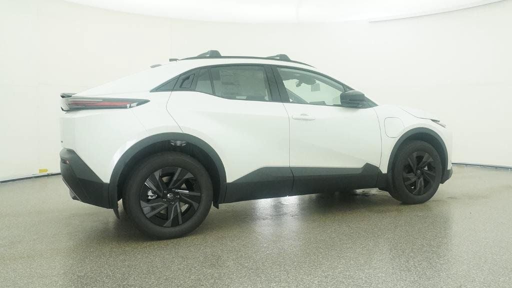 2026 Toyota C-HR SE