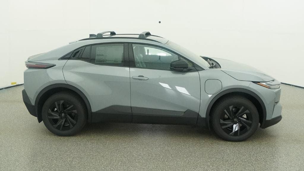 2026 Toyota C-HR SE
