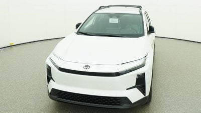 2027 Toyota C-HR SE