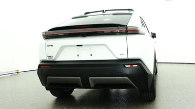 2027 Toyota C-HR SE