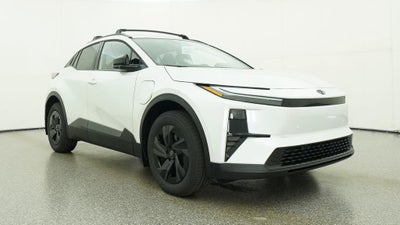 2027 Toyota C-HR SE