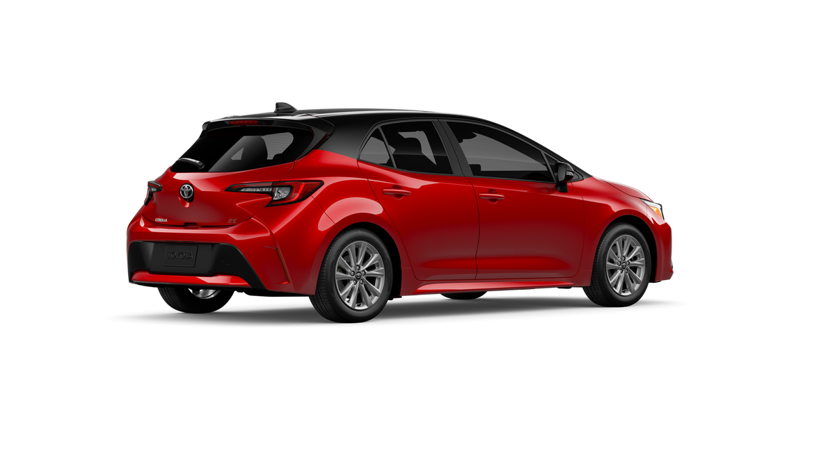 2027 Toyota Corolla Hatchback SE