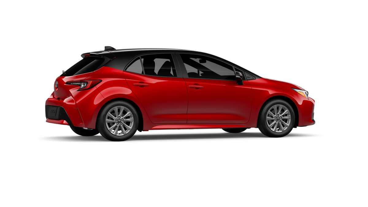 2027 Toyota Corolla Hatchback SE
