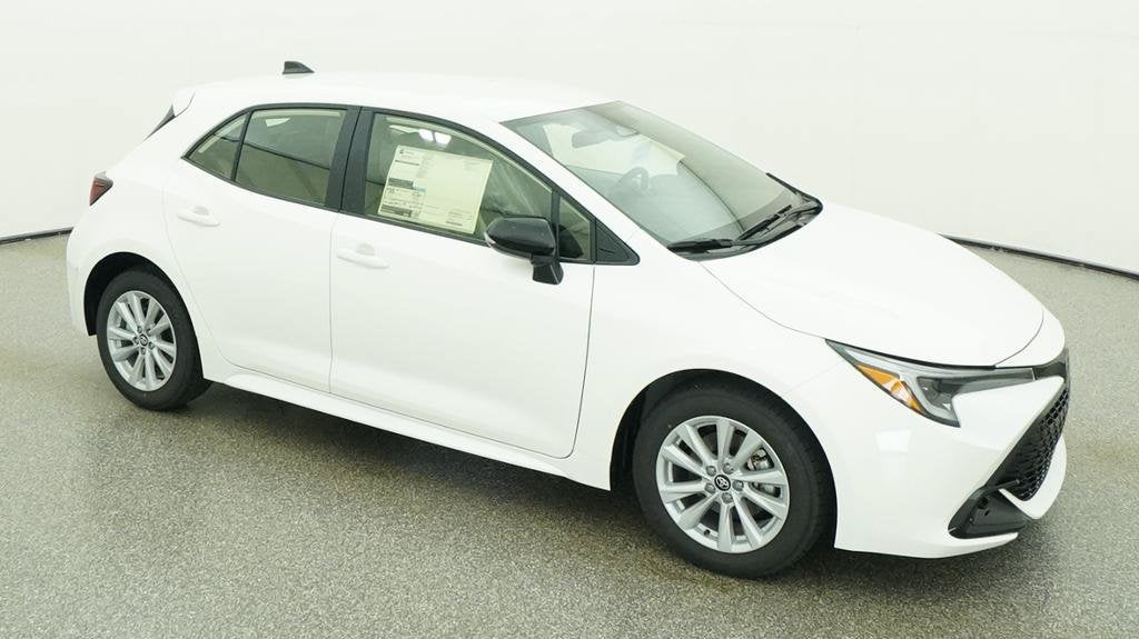 2027 Toyota Corolla Hatchback SE