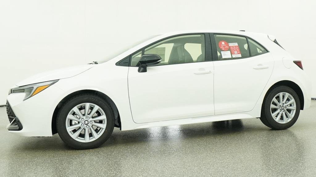 2027 Toyota Corolla Hatchback SE
