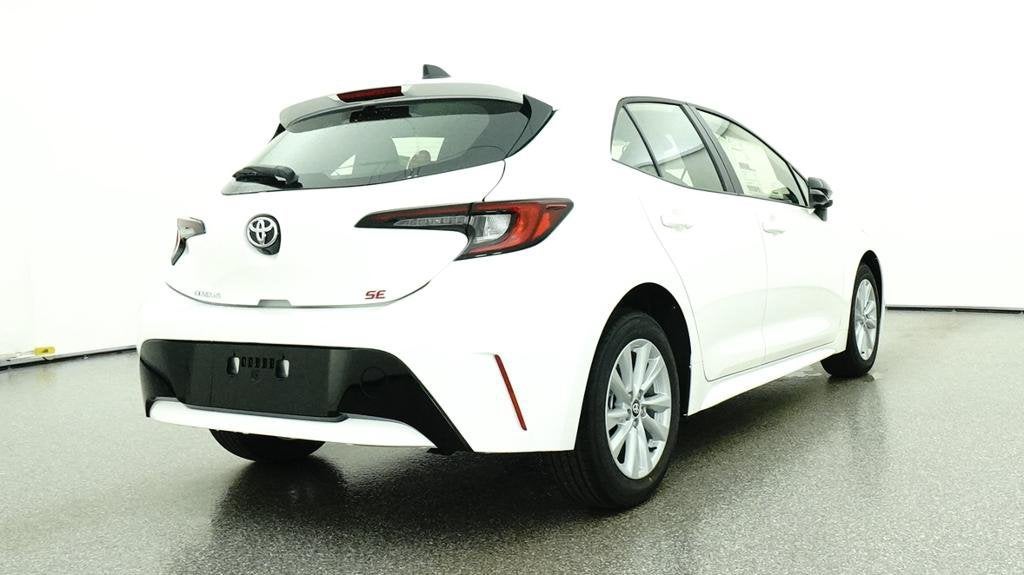 2027 Toyota Corolla Hatchback SE