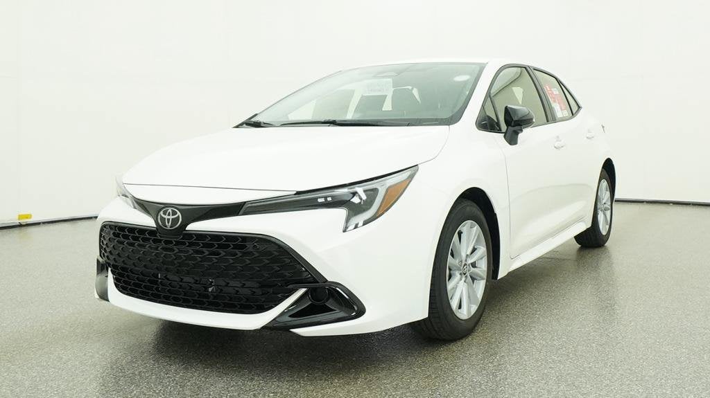 2027 Toyota Corolla Hatchback SE